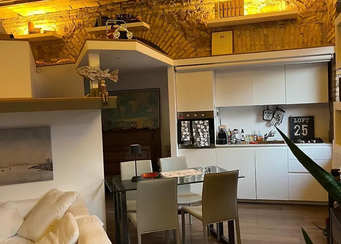 Отель типа "постель и завтрак" Luxury Loft Il Grottino Рим