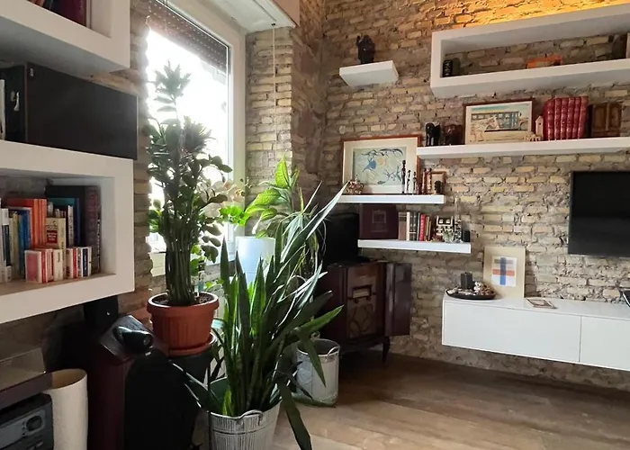 Отель типа "постель и завтрак" Luxury Loft Il Grottino